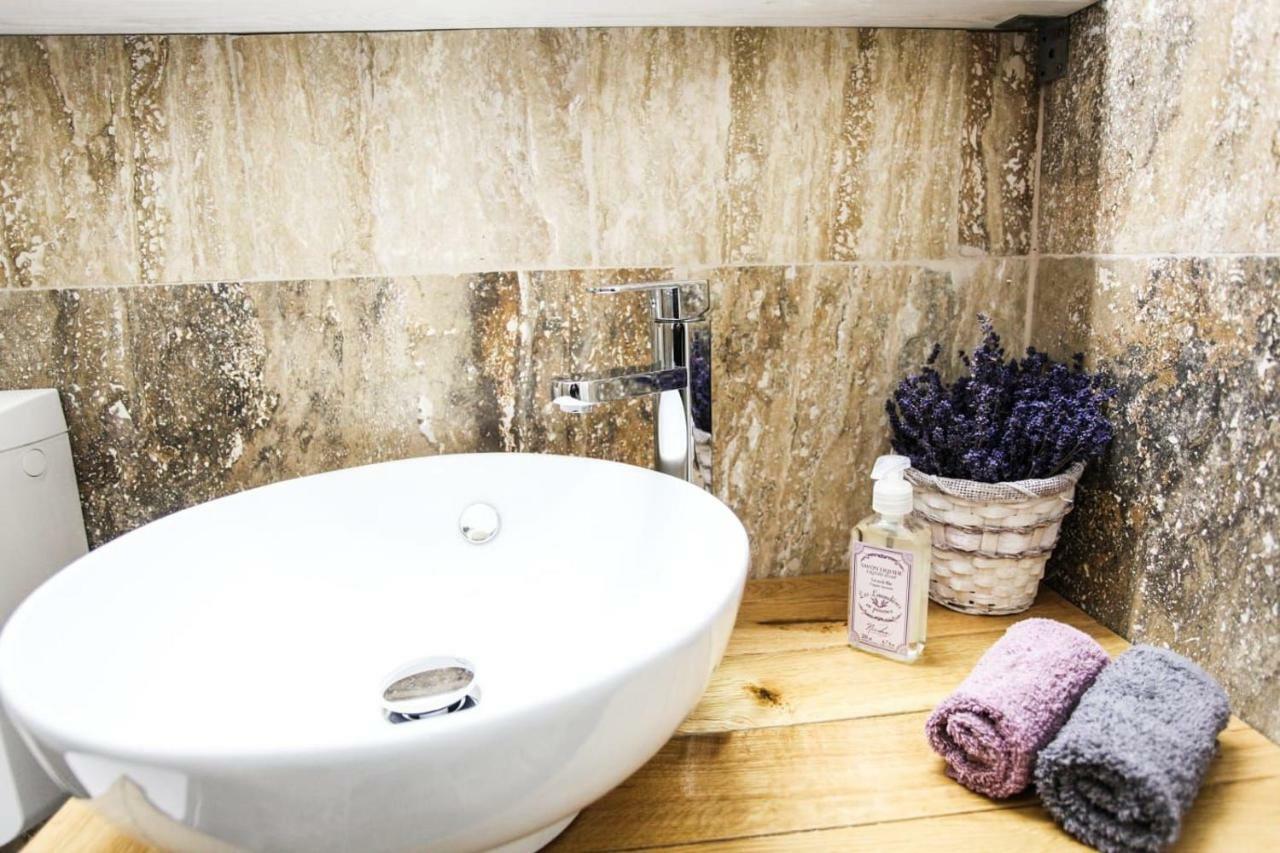 Lavender Villa Navodari Ngoại thất bức ảnh